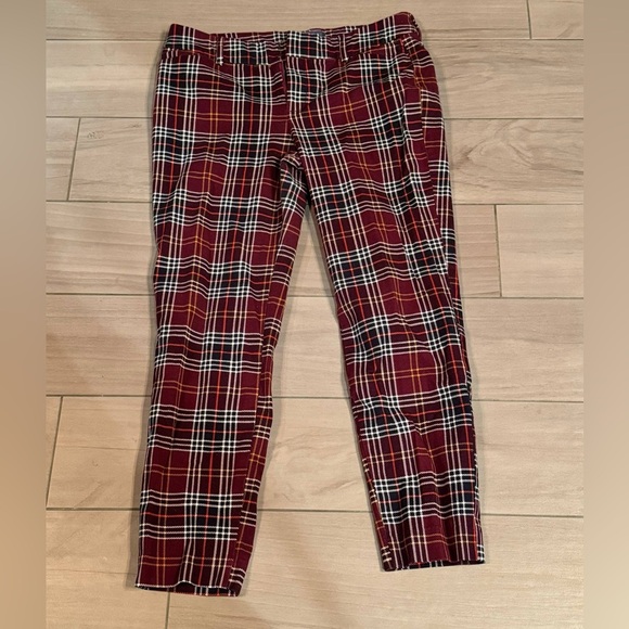 Old navy size 10 Plaid Trousers in Red with belt hoops - Picture 1 of 5